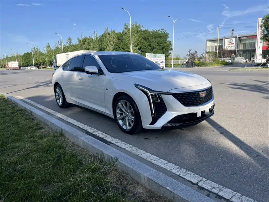 Cadillac CT5 2024 28T Luxury Model Pro фото 13