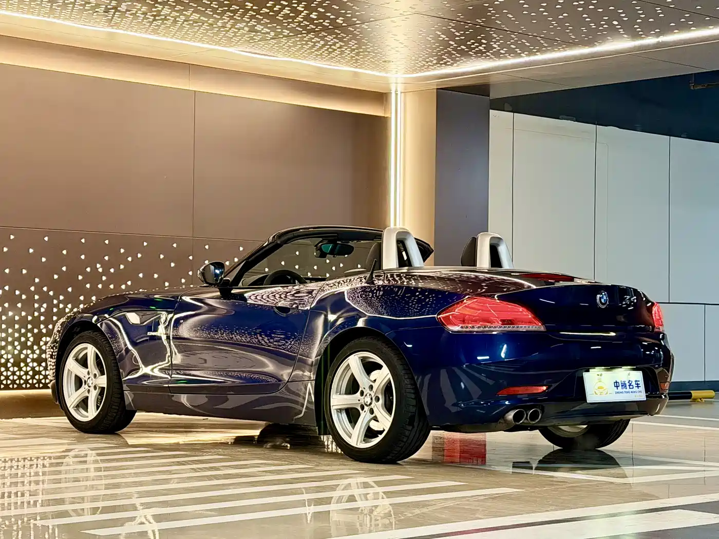 BMW Z4 2012 sDrive20i Leading фото 29
