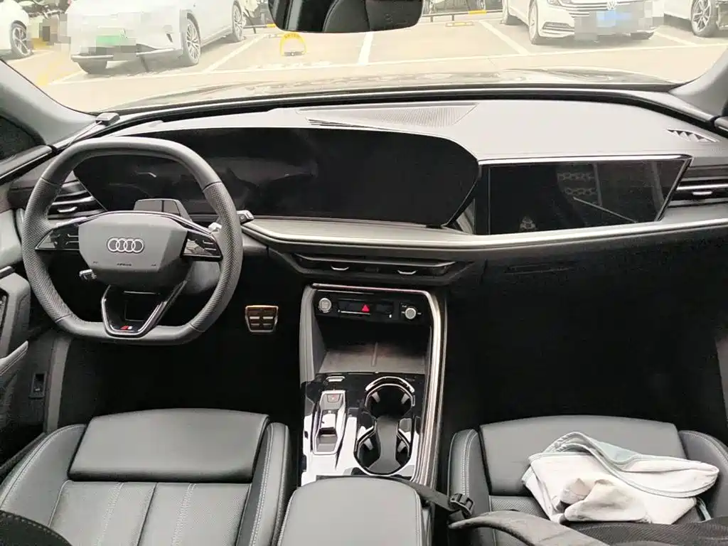 Audi Q5L 2026 2026 Model Base Version