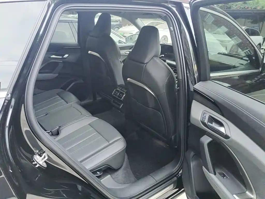 Audi Q5L 2026 2026 Model Base Version