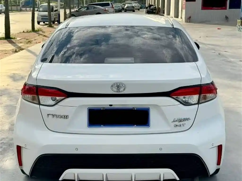Toyota Levin 2022 185T CVT Sport Edition фото 5