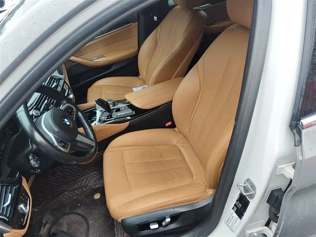BMW 5 Series 2020 530Li Exclusive M Sport Package фото 15
