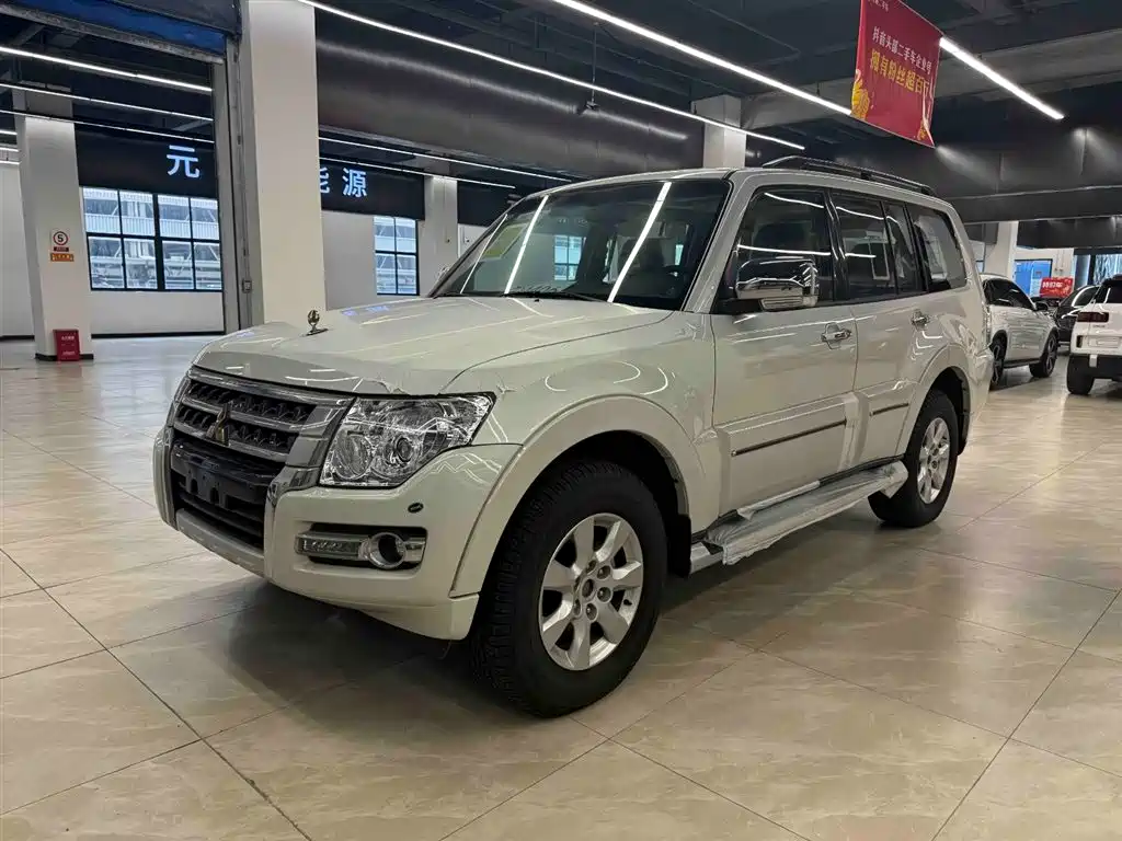 Mitsubishi Pajero (Import) 2020 3.0L Automatic Standard Edition