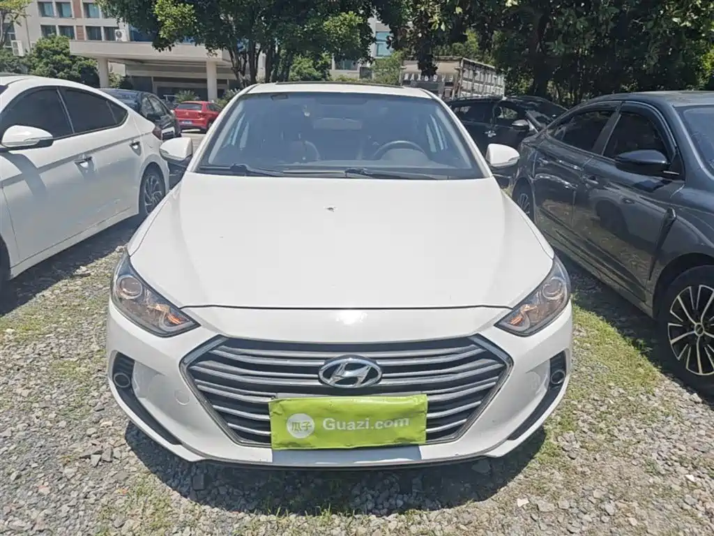 Hyundai Elantra 2018 1.4T DCT Dynamic·Vitality Model фото 3