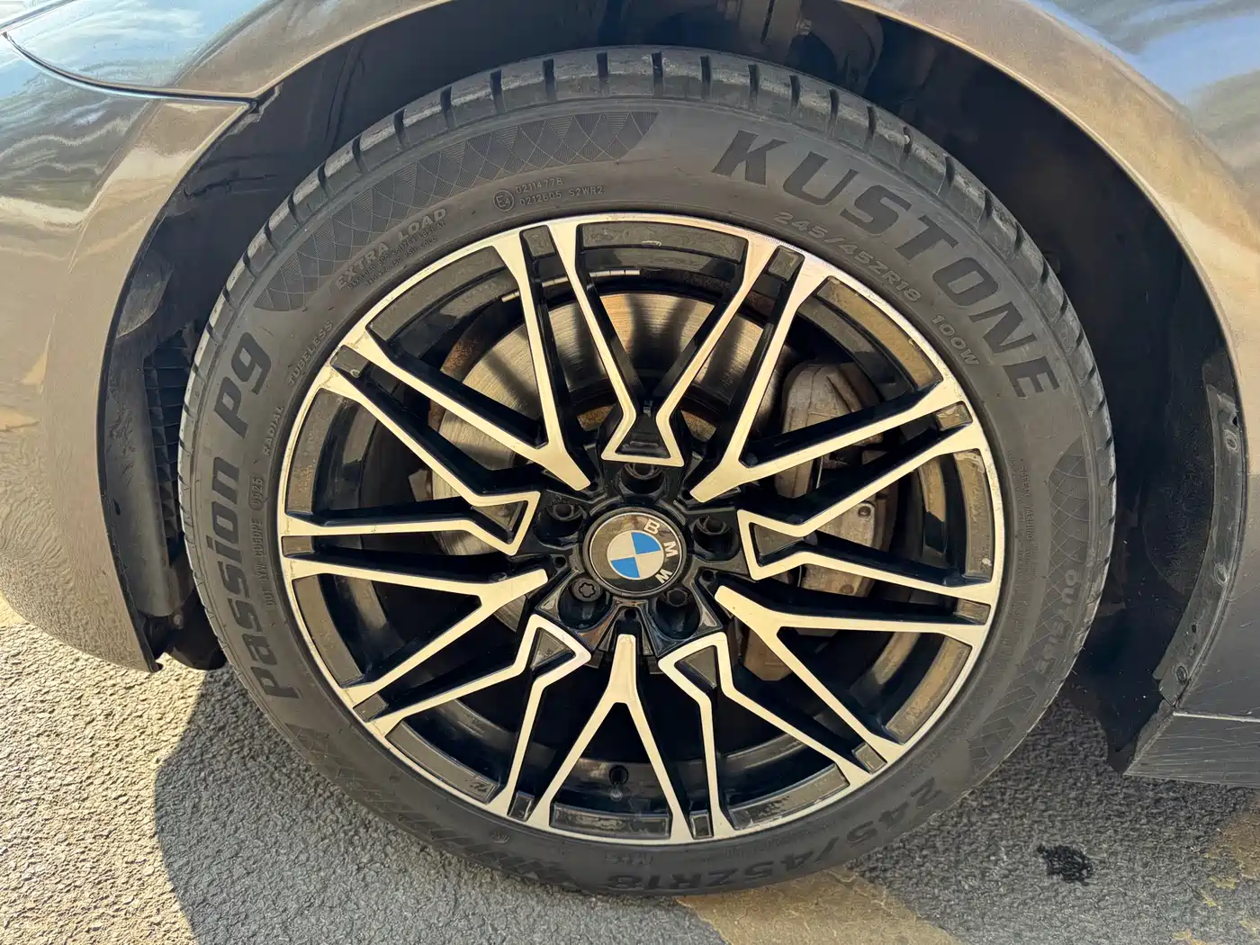 BMW 5 Series 2012 535Li Luxury фото 24