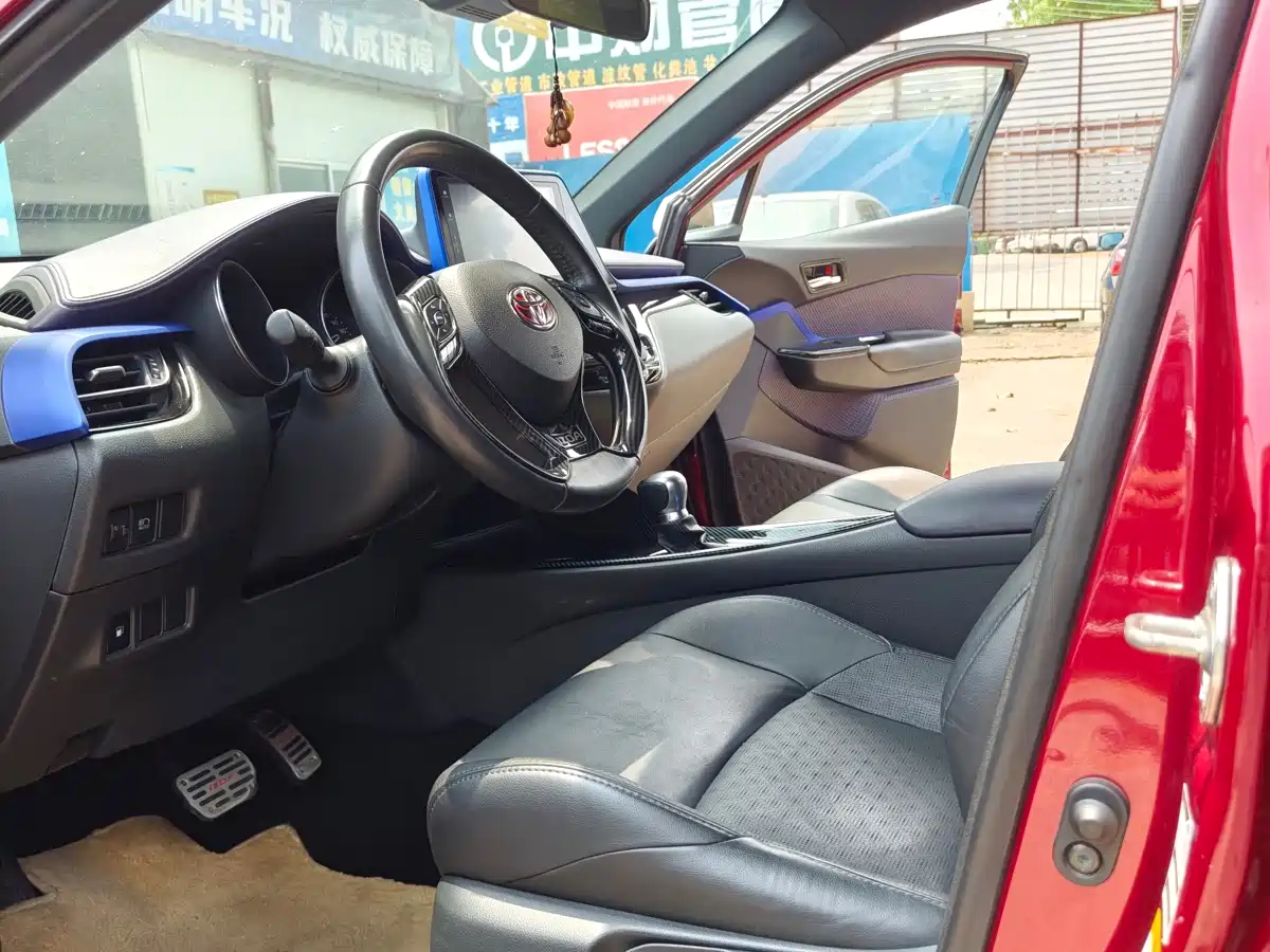 Toyota IZOA 2018 2.0L Yichi Edition China V фото 13
