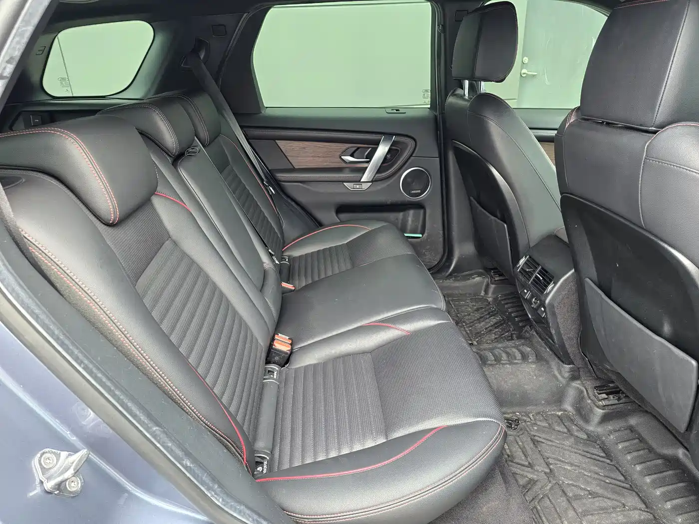 Land Rover Discovery Sport 2021 249PS R-Dynamic S Performance Edition фото 11