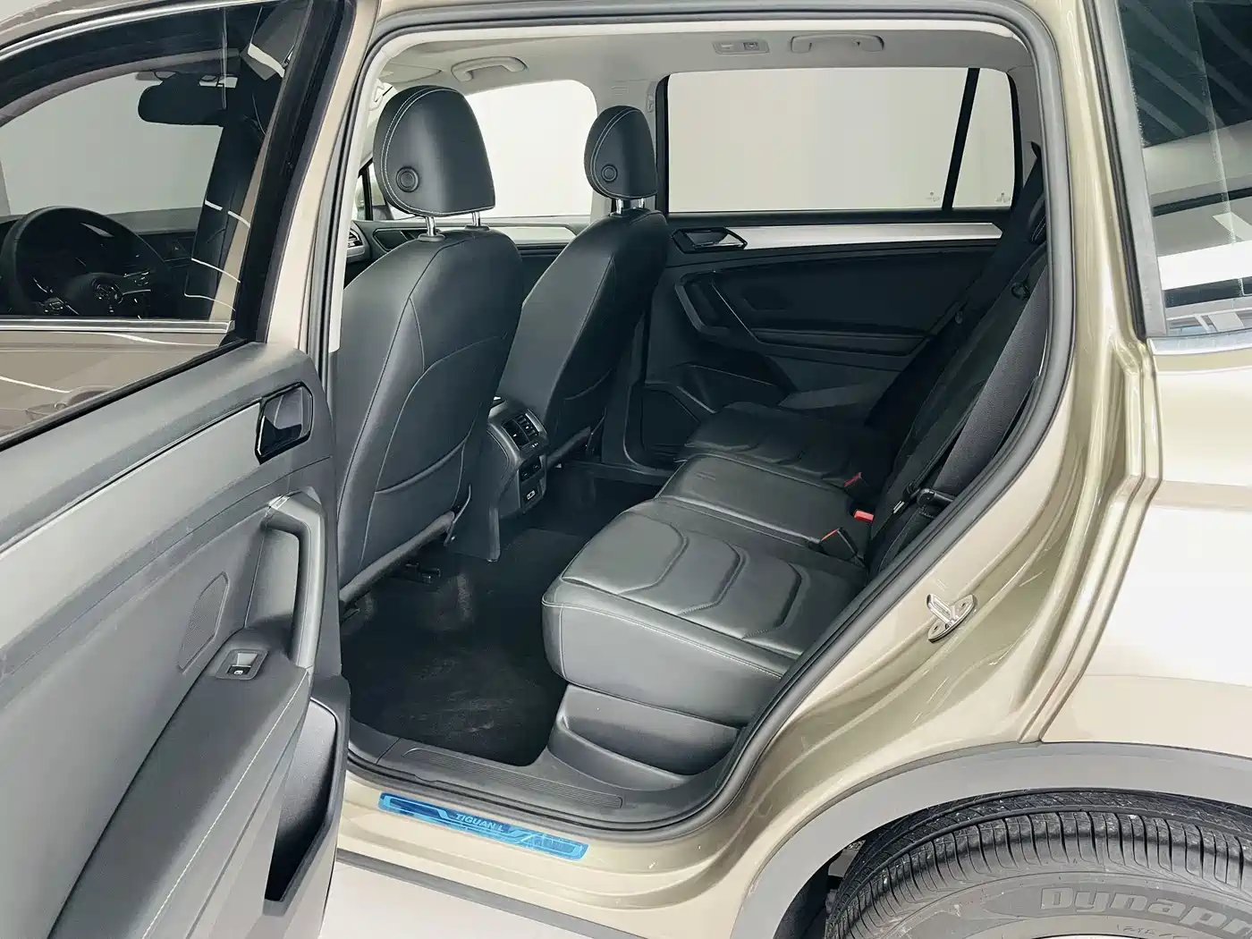 Volkswagen Tiguan L 2017 330TSI Automatic 2WD Luxury Edition фото 9