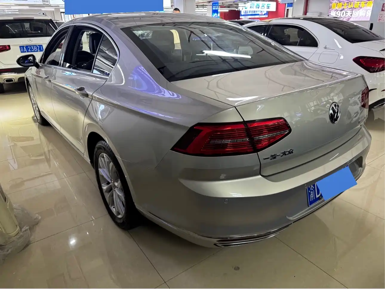 Volkswagen Magotan 2018 330TSI DSG Luxury фото 4