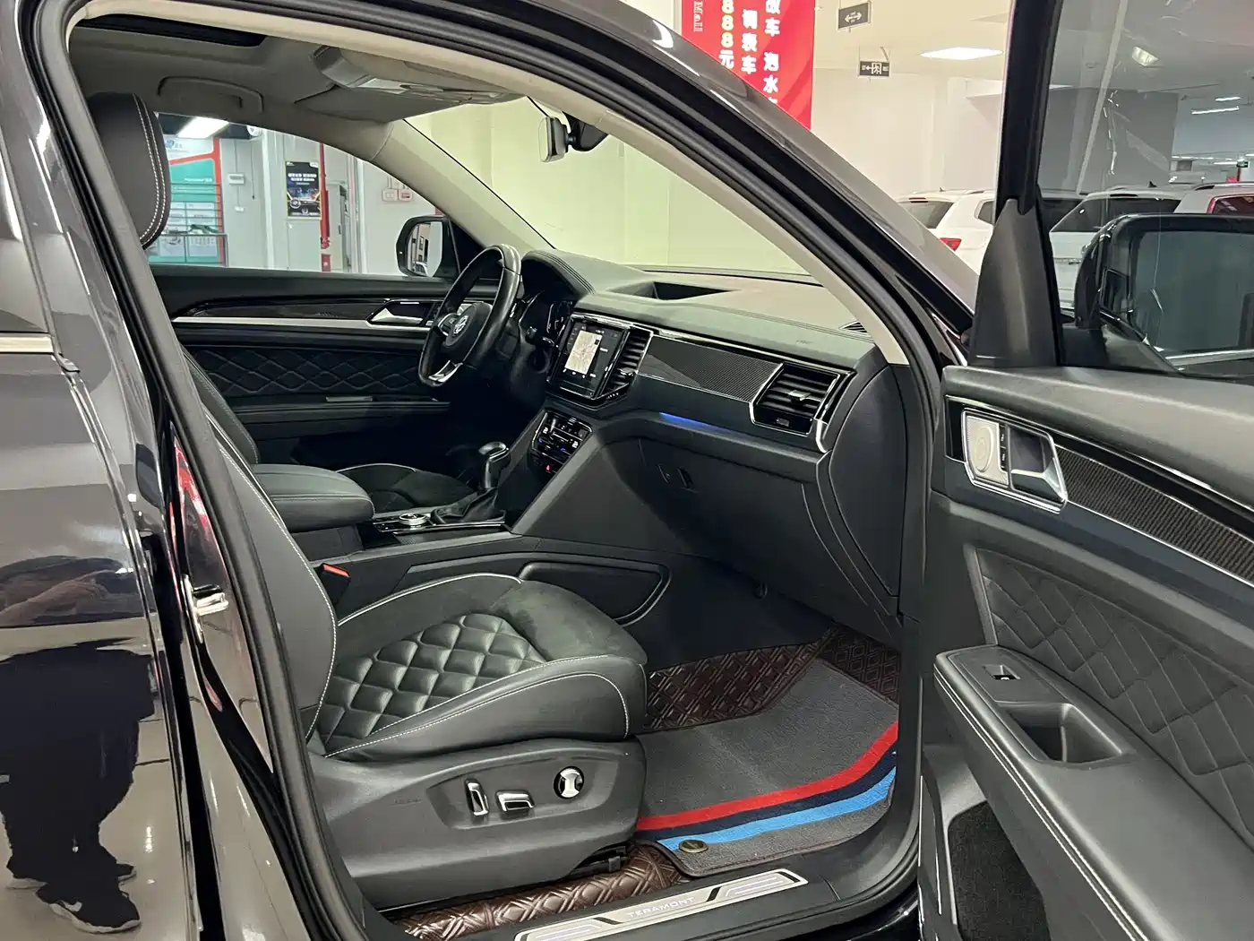 Volkswagen Teramont 2019 Model Teramont X 380TSI 4WD Prestige Luxury Edition фото 10