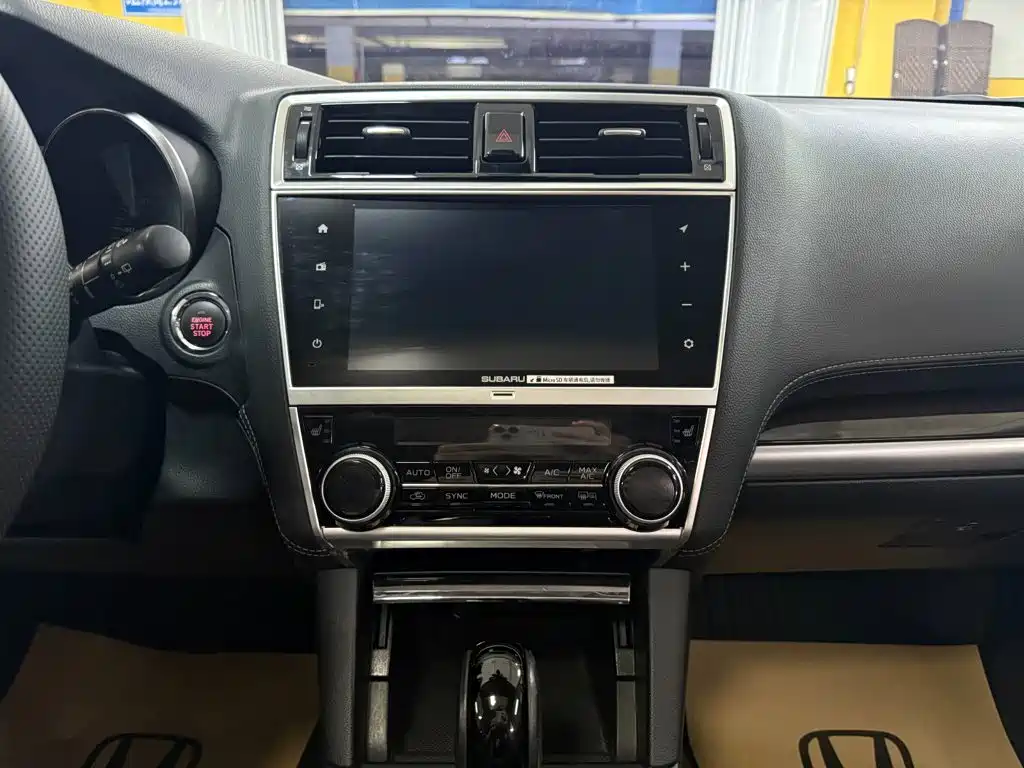 Subaru Outback 2021 2020 2.5i Luxury Navigation with EyeSight
