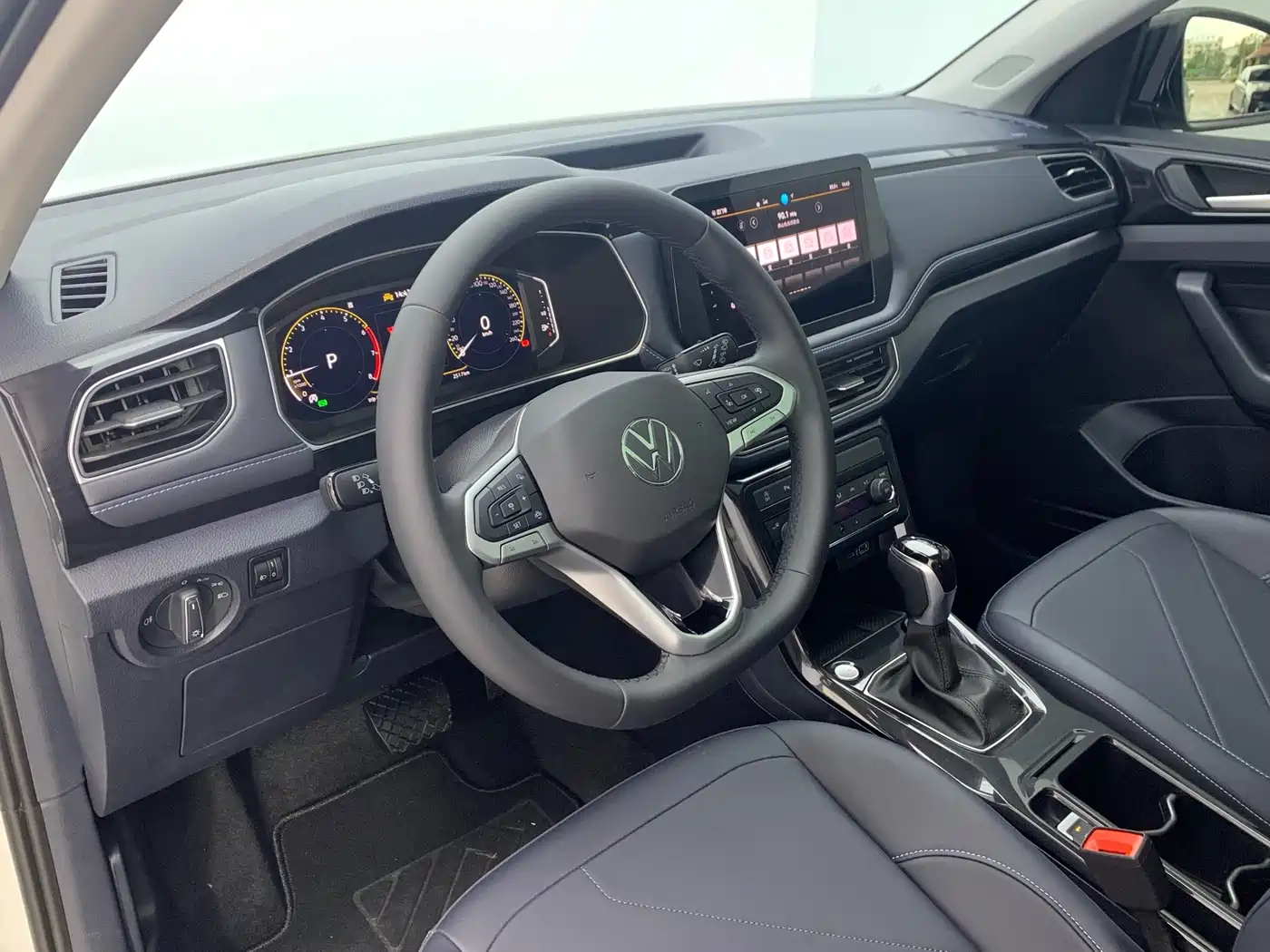 VOLKSWAGEN TUYUE