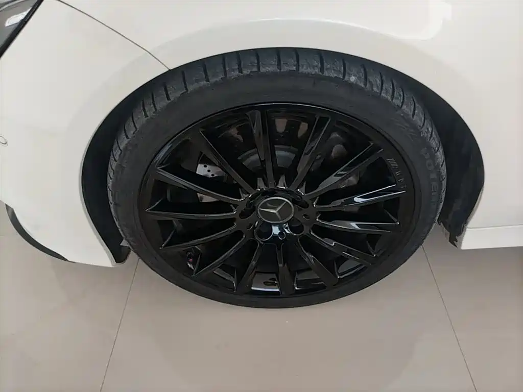 Mercedes-Benz CLS 2017 CLS 320 Elegance Edition фото 23