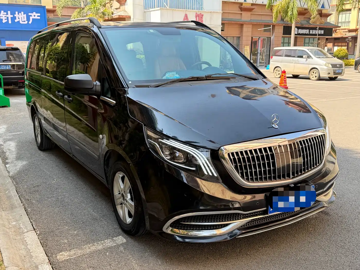 Mercedes-Benz Vito 2013 Model 3.0L Elite Edition фото 3