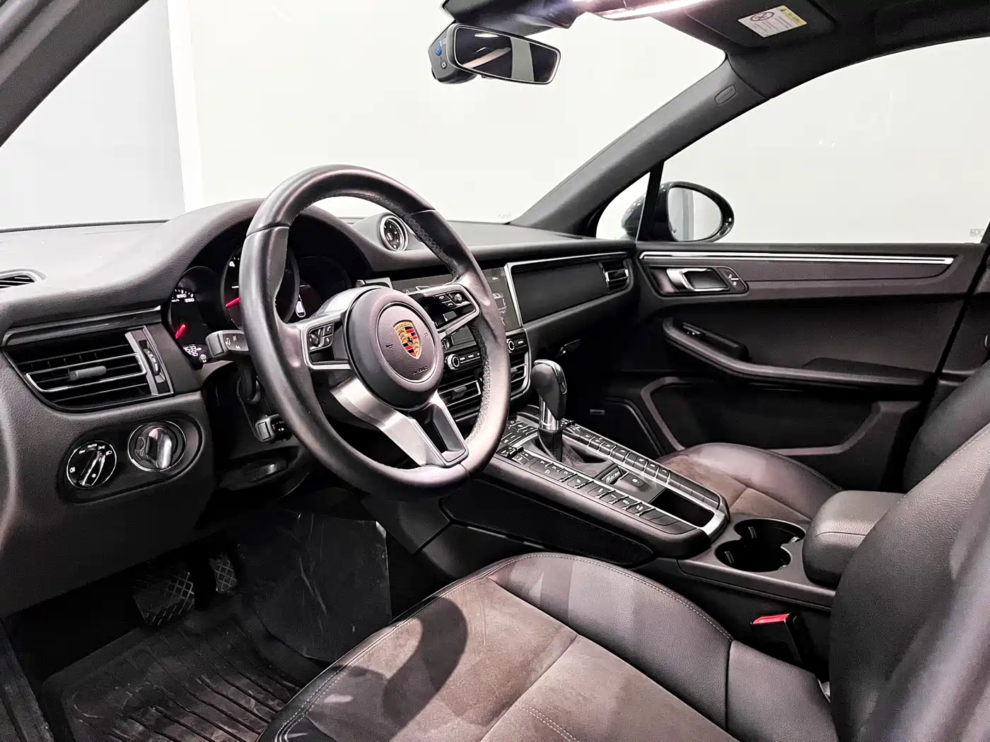 Porsche Macan 2021 Macan 2.0T фото 7