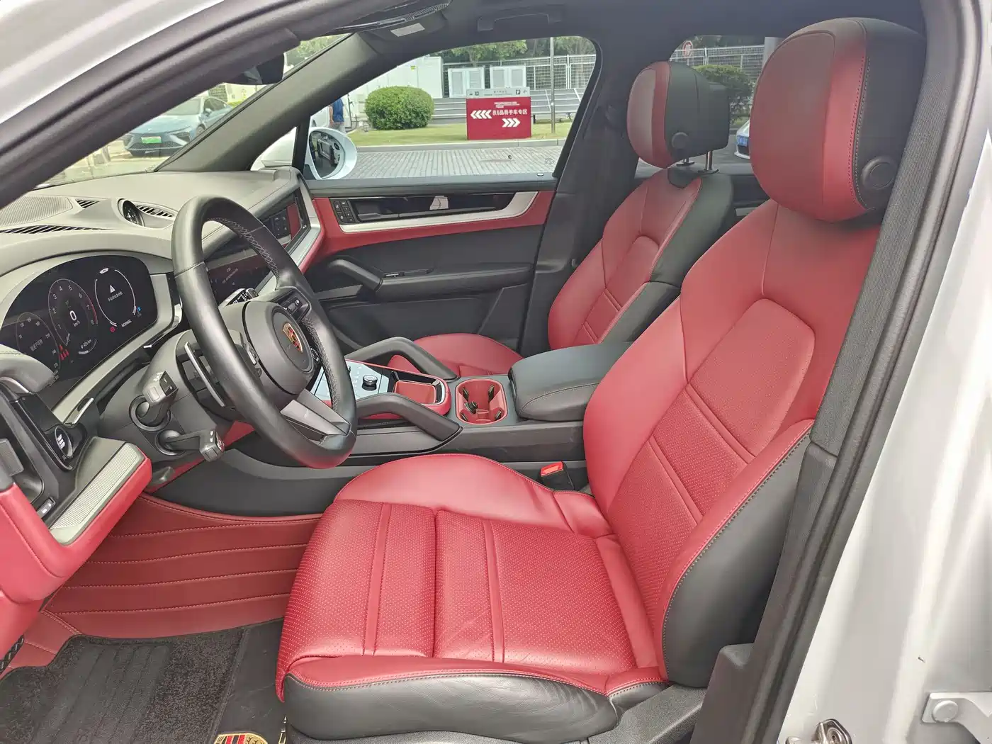PORSCHE CAYENNE
