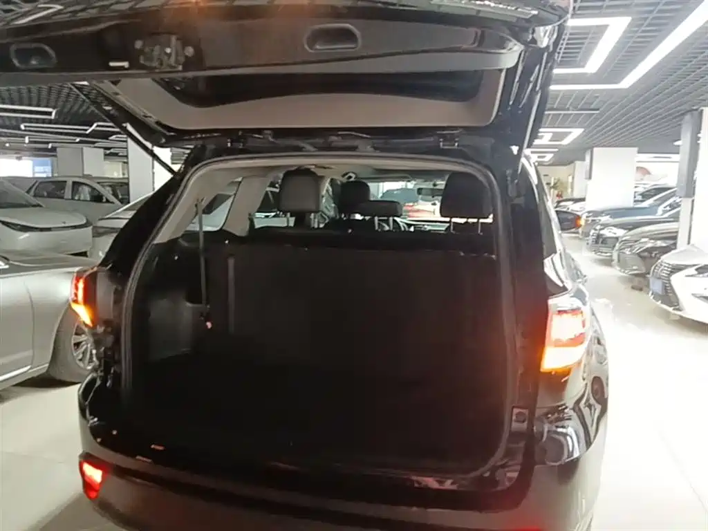 Toyota Highlander 2015 2.0T AWD Luxury Edition 7-seater фото 19