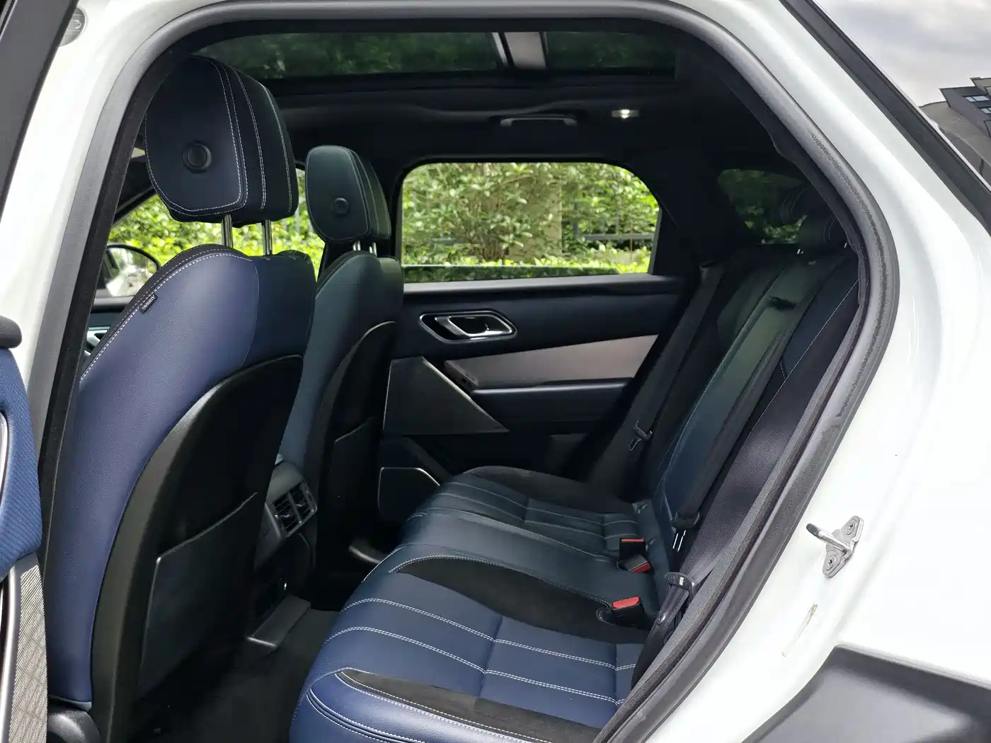 Land Rover Range Rover Velar 2018 P380 R-DYNAMIC HSE фото 13