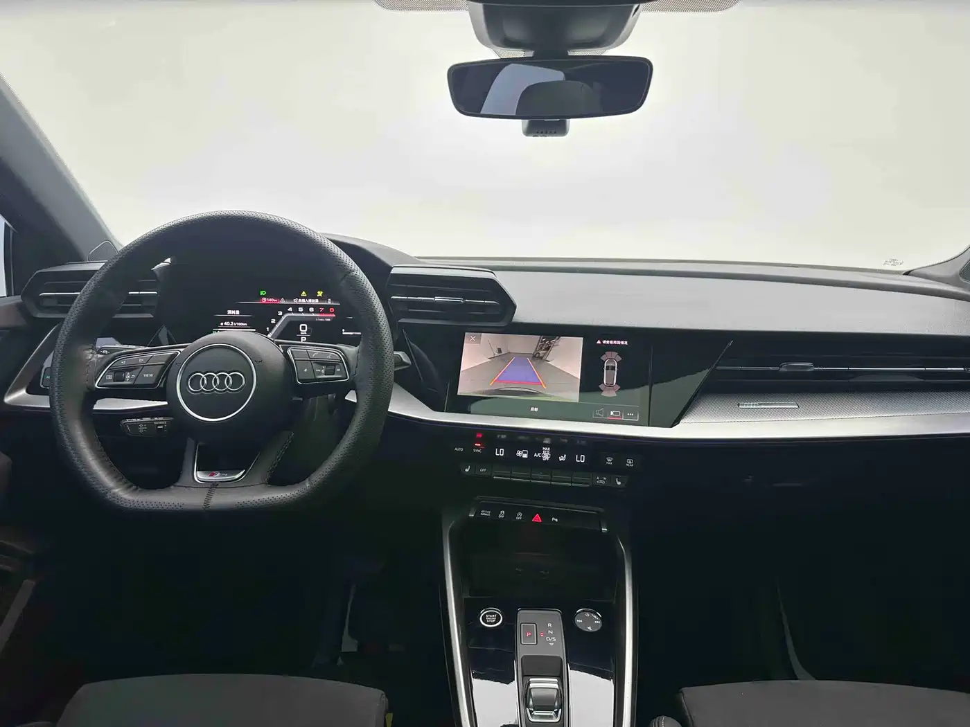 Audi A3 2024 Model Sportback 35 TFSI Luxury Sport фото 14