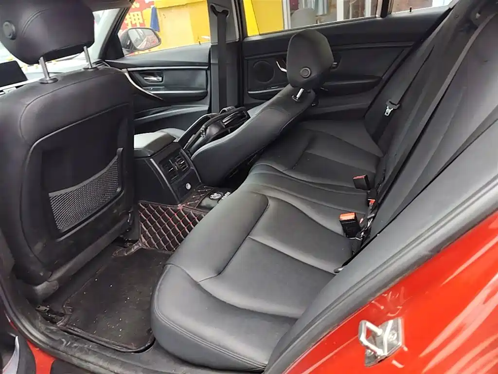 BMW 3 Series 2016 320Li Progressive фото 17