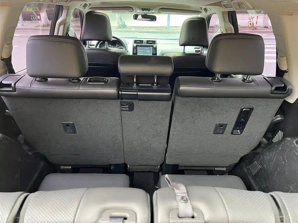 Toyota Prado 2018 3.5L Automatic TX-L Rear-mounted Spare Tire фото 15