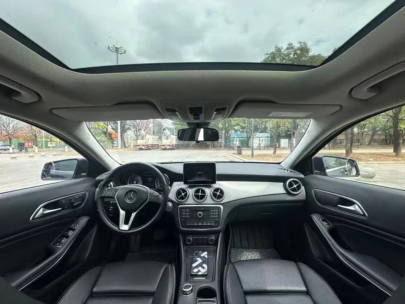Mercedes-Benz GLA 2016 GLA 200 Fashion фото 6
