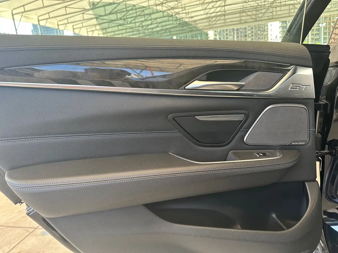 BMW 6 Series GT 2018 630i Luxury Design Package фото 17