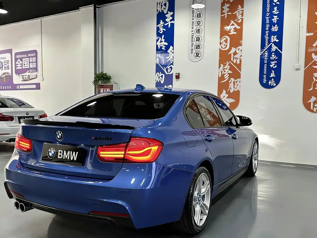 BMW 3 Series 2018 320i M Sport Package фото 4
