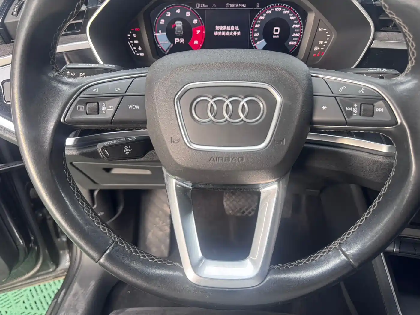 Audi Q3 2023 35 TFSI Progressive Dynamic (1.4T) фото 18