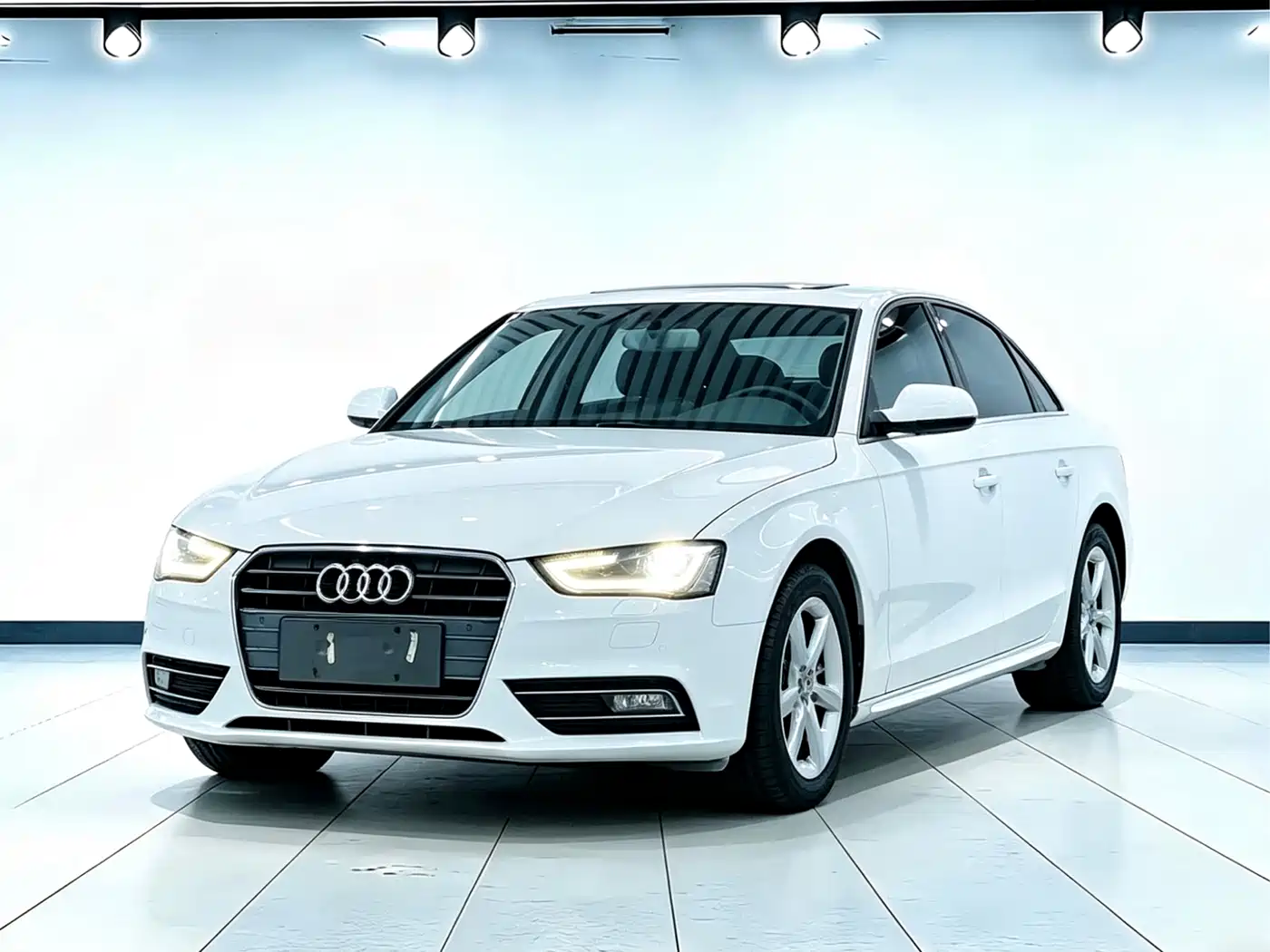 Audi A4L 2013 35 TFSI Automatic Standard