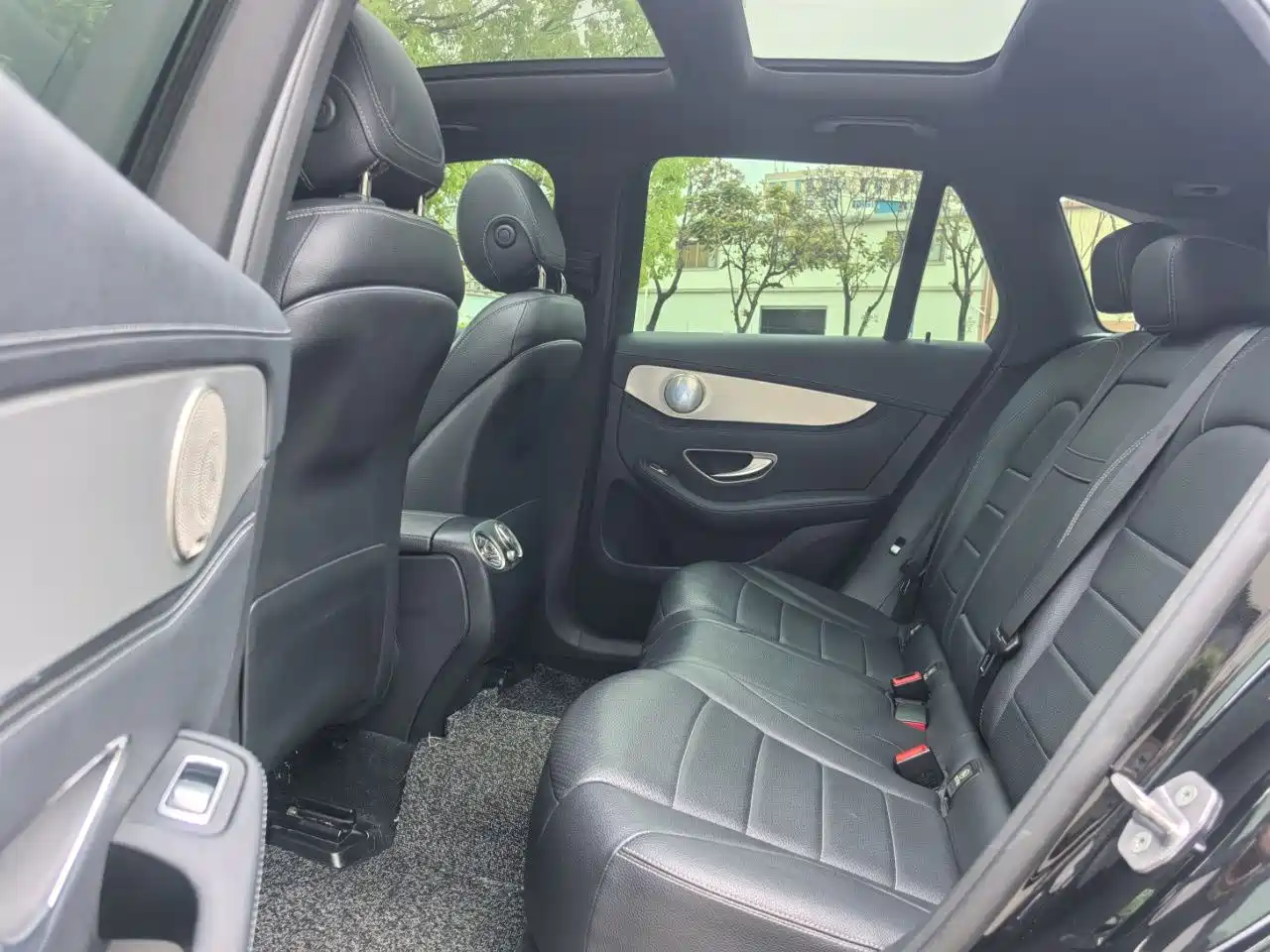 Mercedes-Benz GLC 2017 GLC 200 4MATIC фото 6