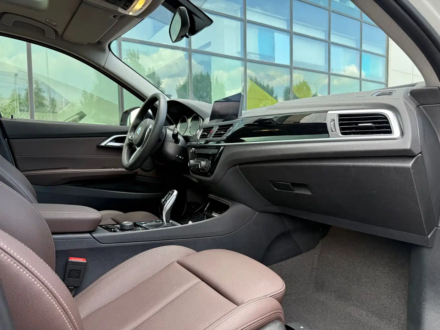 BMW 1 Series 2020 Model 120i M Sport Package фото 21