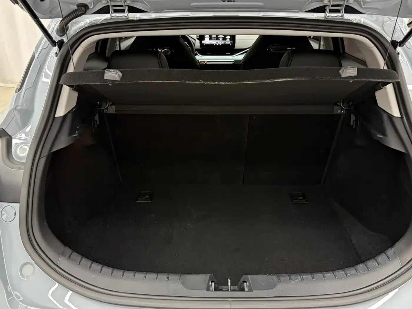 Geely Emgrand S 2023 2022 1.4T CVT Crossover Player