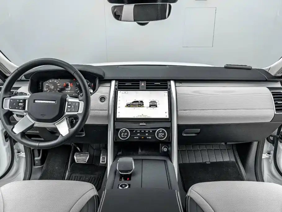 Land Rover Discovery 2024 2024 360PS Dynamic SE