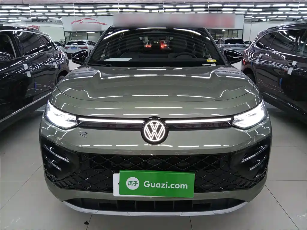 Volkswagen Tayron 2025 Model Tayron L 380TSI 4WD Luxury Easy Package фото 3