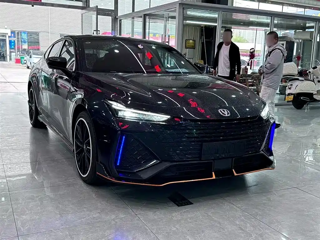 CHANGAN UNI-V