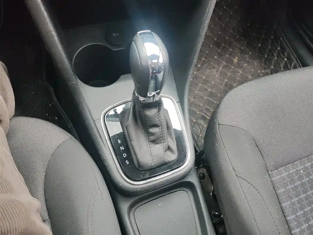 Volkswagen Polo 2018 1.5L Auto Comfort фото 10