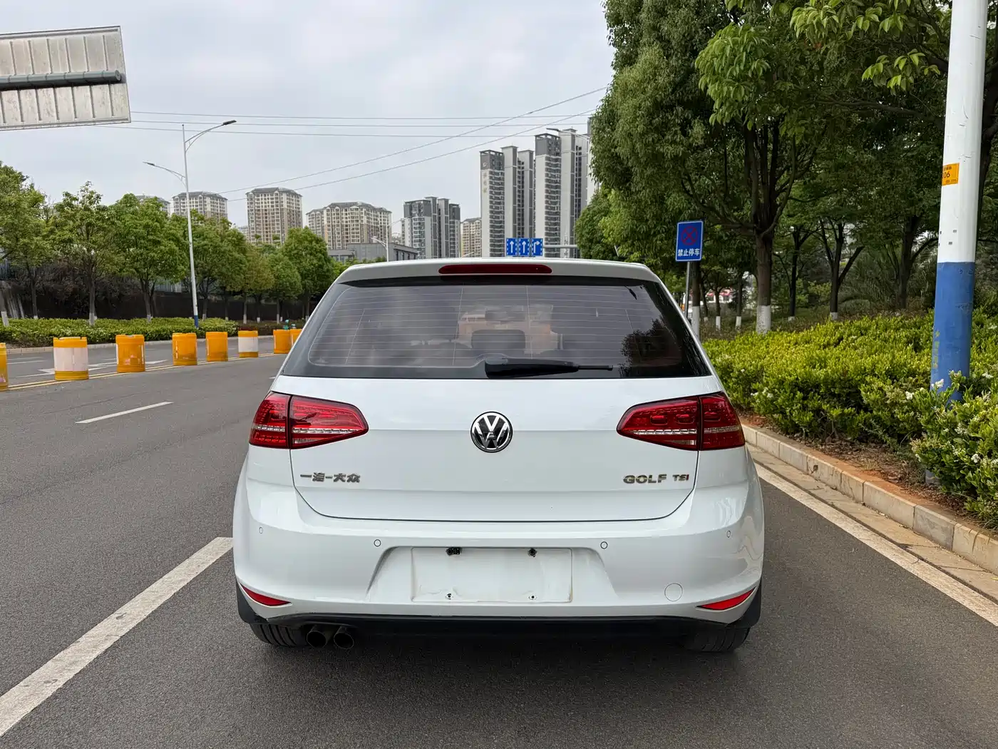 Volkswagen Golf 2014 1.4TSI Automatic Luxury фото 9