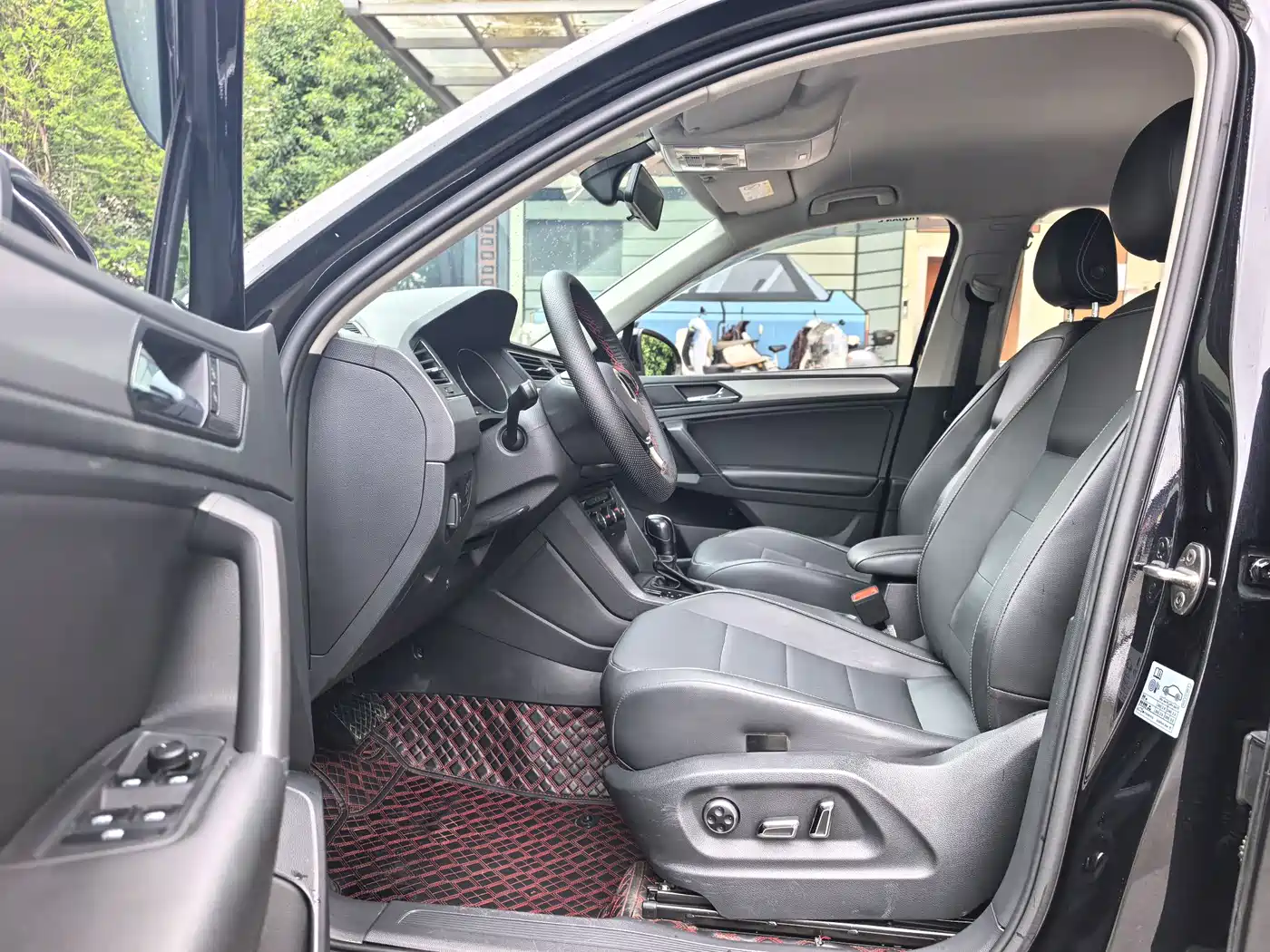 Volkswagen Tiguan L 2021 330TSI Automatic 2WD Comfort фото 6