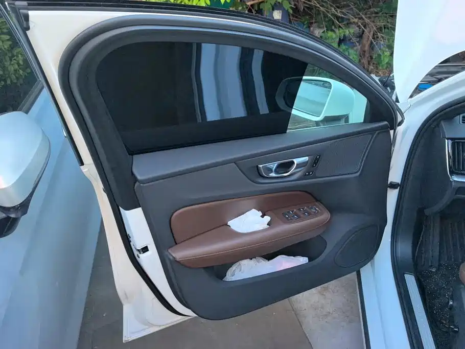 Volvo S60 2026