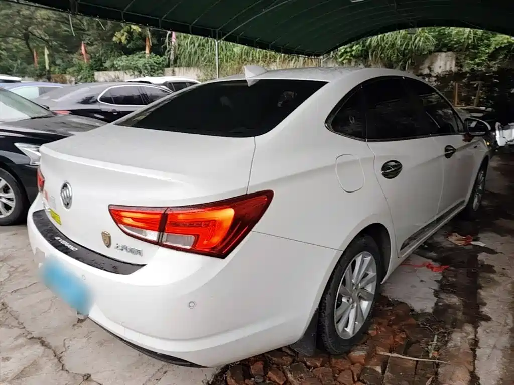 Buick Verano 2018 Sedan 15S Automatic Leading фото 7