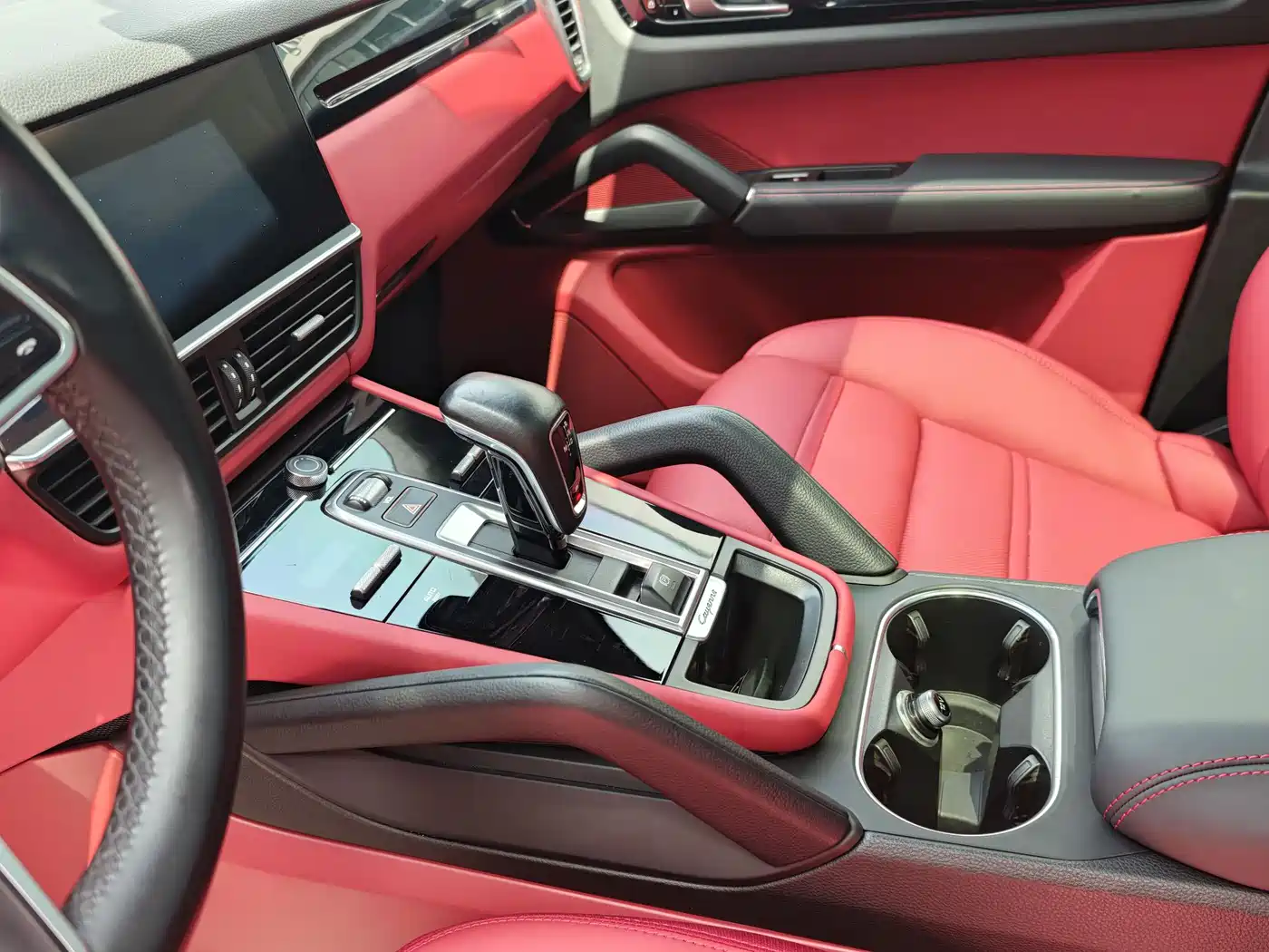 Porsche Cayenne 2019 Cayenne 3.0T фото 19