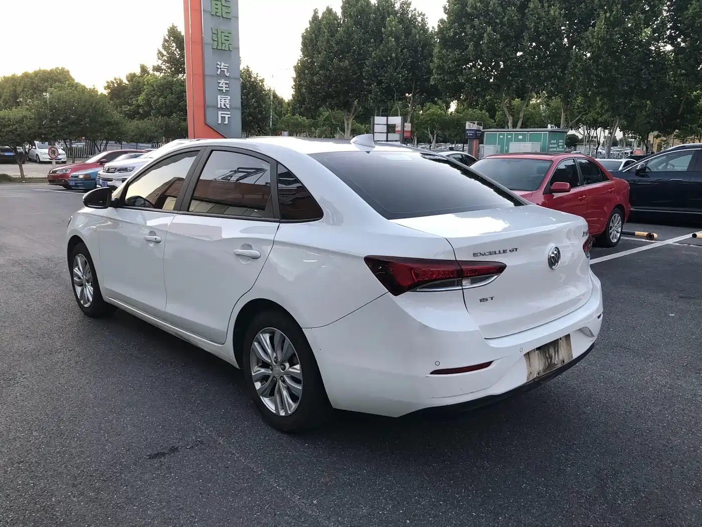 Фото 4 - Buick Excelle