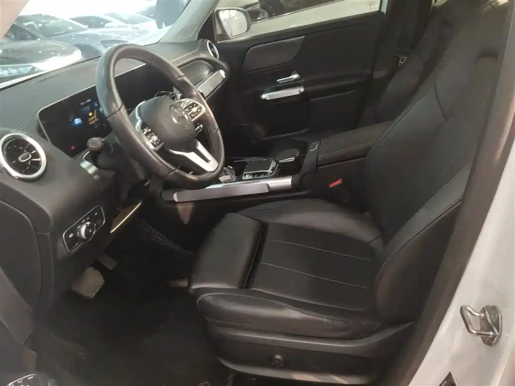 Mercedes-Benz GLB 2020 GLB 200 Dynamic фото 11