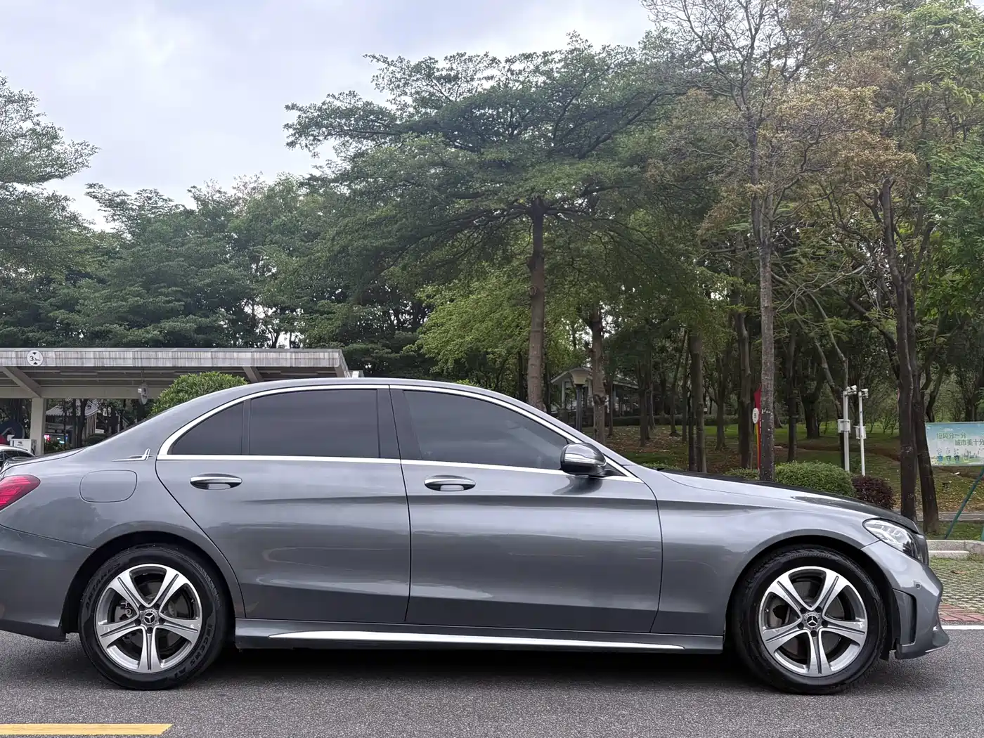Mercedes-Benz C-Class 2019 C 260 L Sport фото 4