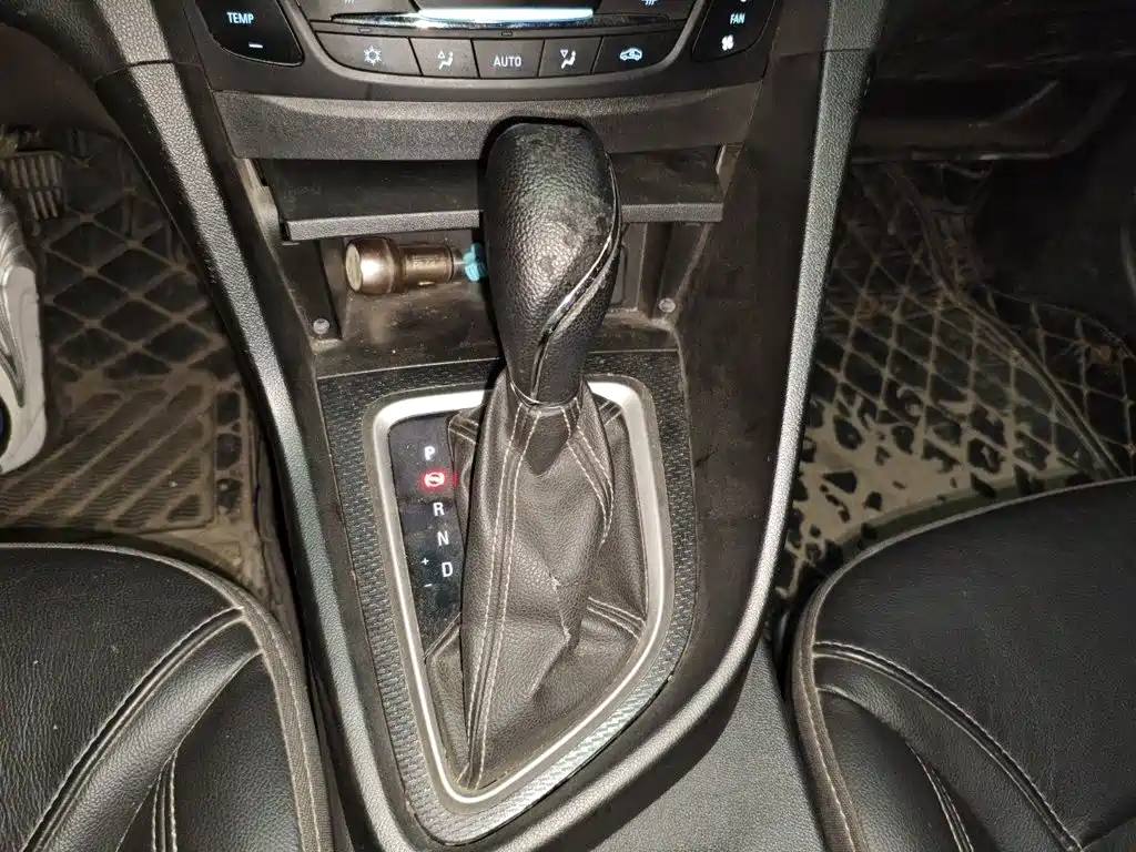 Photo 15 - Buick Excelle