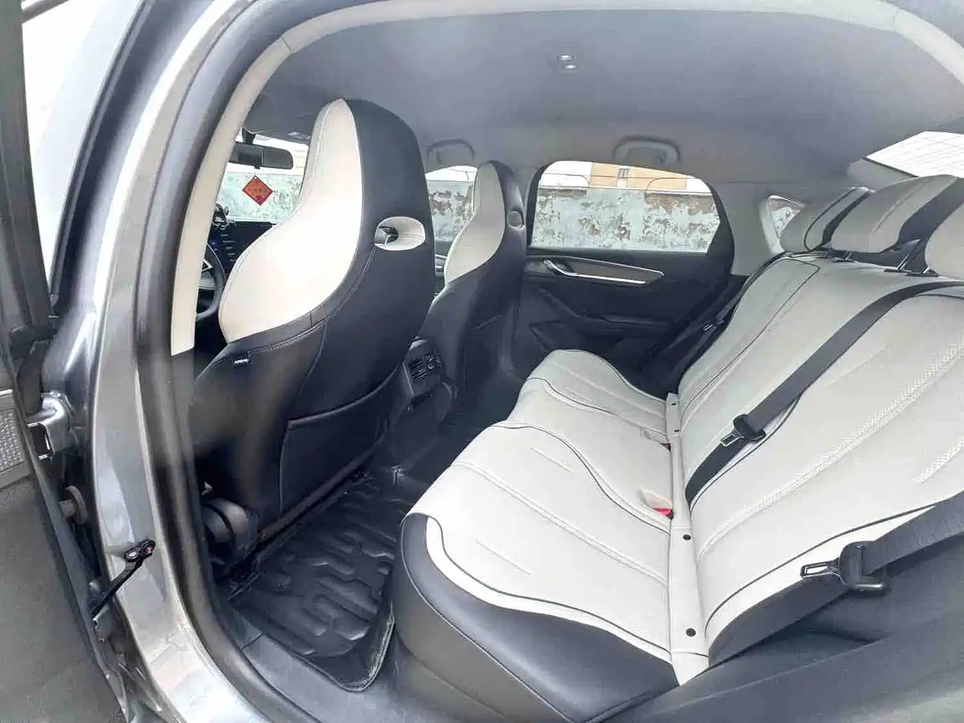 BYD Destroyer 05 2024 Glory Edition DM-i 55KM Luxury фото 8