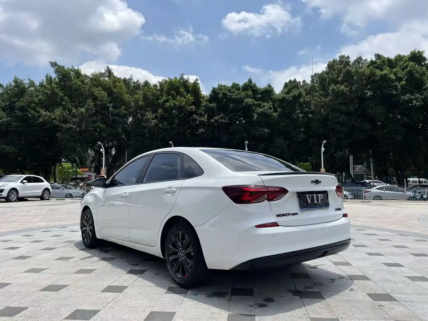 Chevrolet Monza 2022 Mild Hybrid Redline 320T DCT Refreshing Edition фото 10