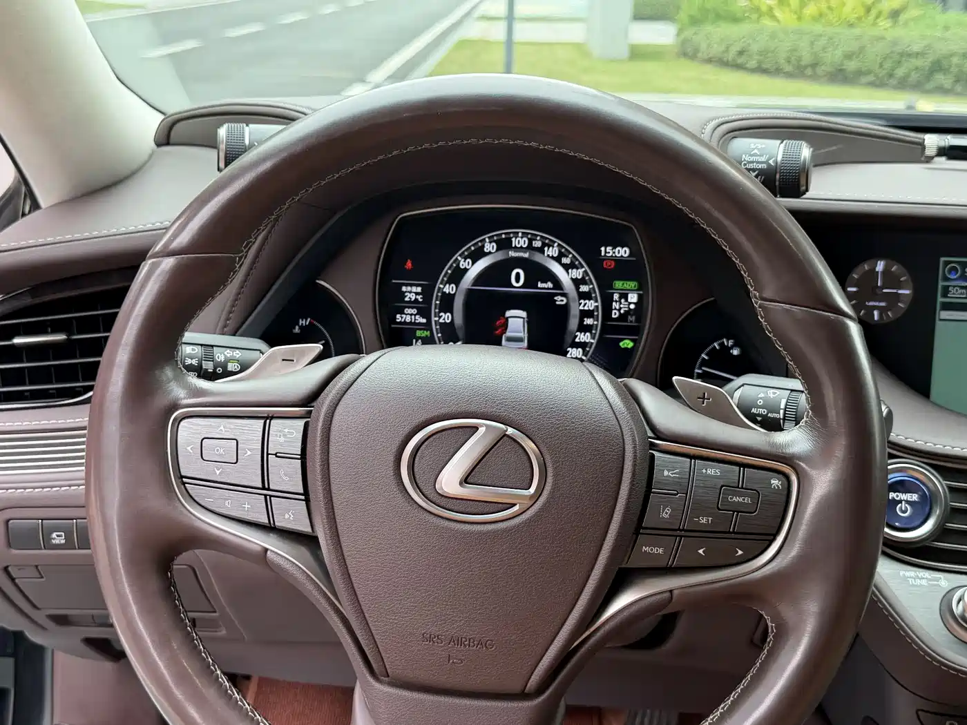 Lexus LS 2018 500h Excellence Edition China V фото 9