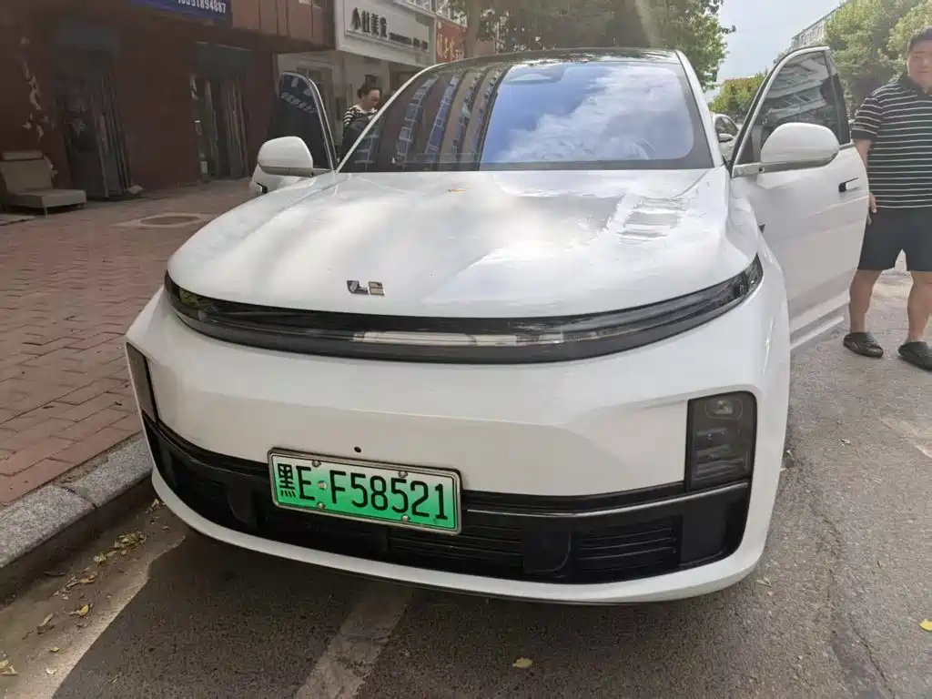 Li Auto L7 2023 Pro